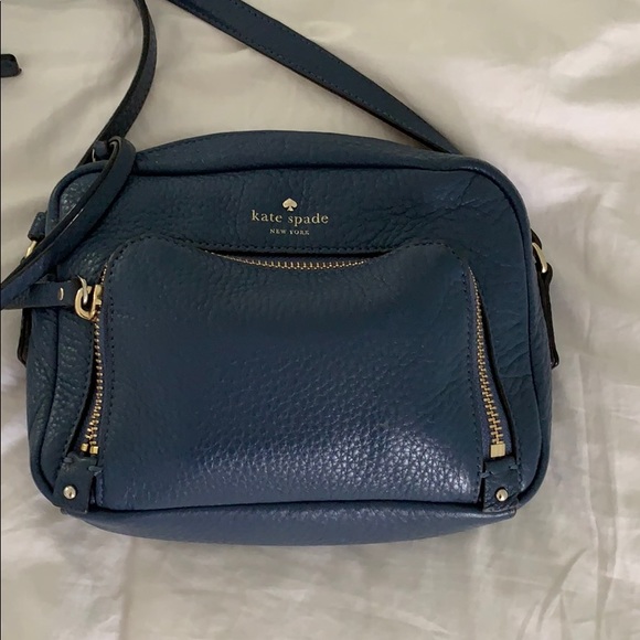 kate spade Handbags - Kate spade cross body